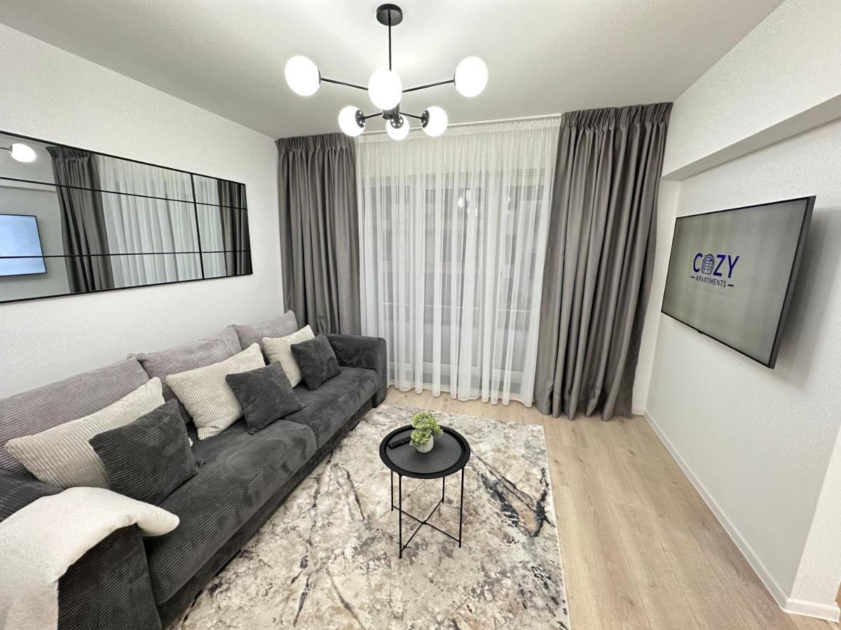 Urban Luxury Flats - Cozy Apartments At Coresi Mall #Brasov Exterior photo